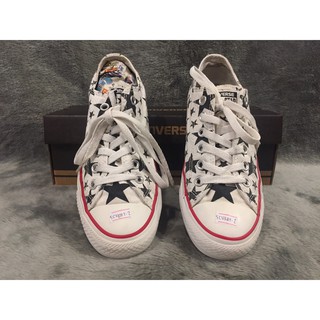 GIÀY SNEAKERS CONVERSE CỔ THẤP MÀU TRẮNG NGÔI SAO VIỀN ĐỎ SIZE 38/24.