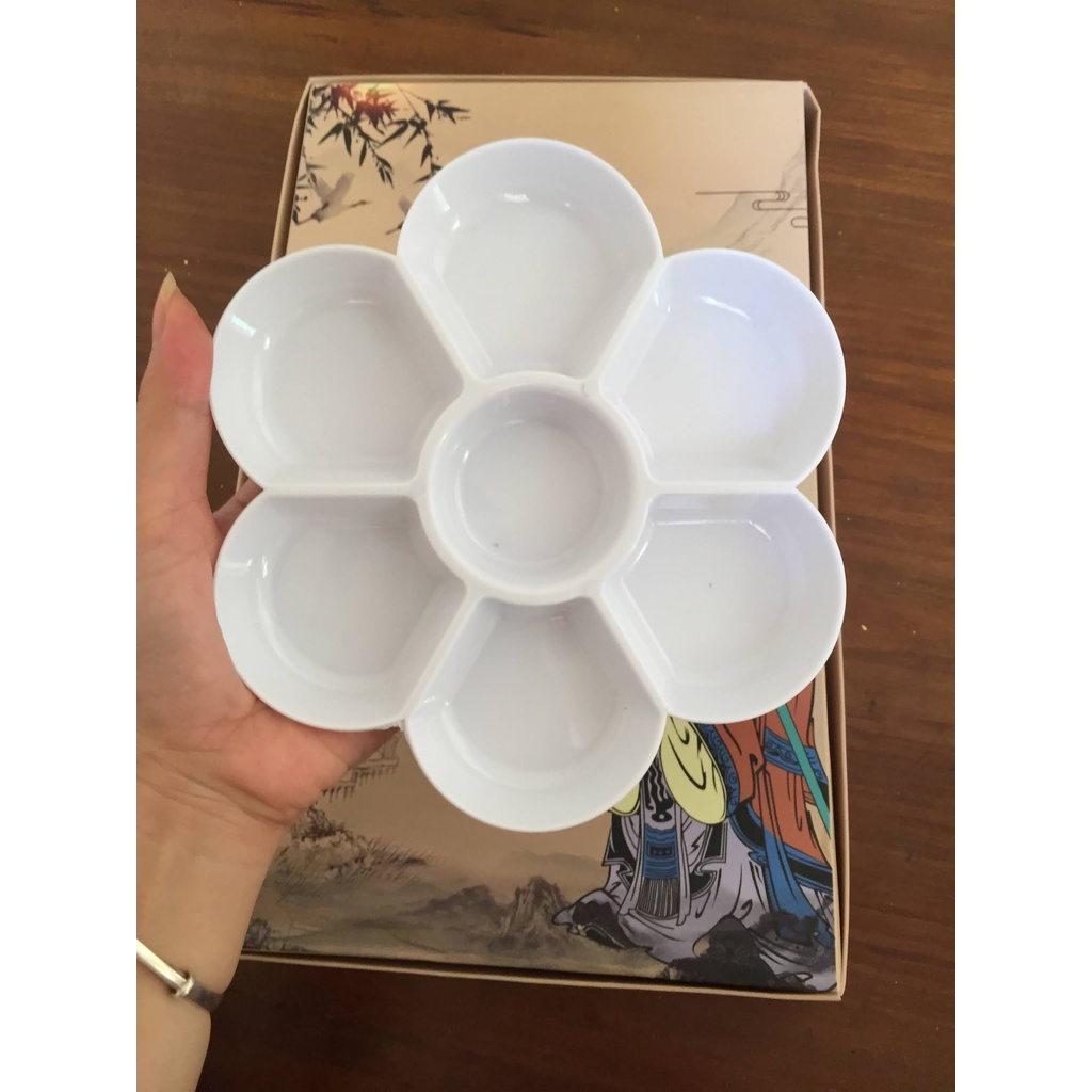 Khay Pha Màu - Chứa Màu Palette Hình Hoa Chuyên Dụng Cho Màu Nước - Màu Arcrylic Đường Kính 16.5 cm