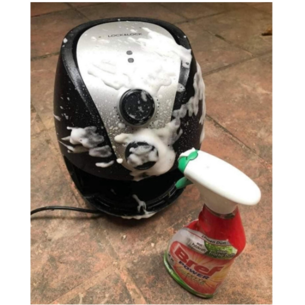 Chai xịt vệ sinh nhà bếp Bref Power 750ml đánh bay dầu mỡ