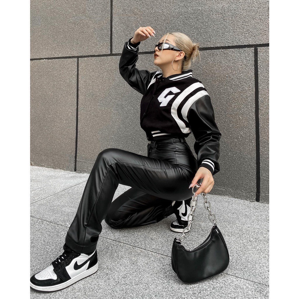 Áo Khoác Croptop tay da Nữ.