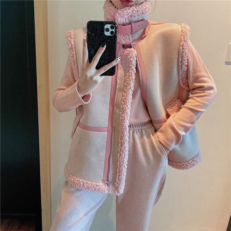 Set Áo Khoác Lông Cừu Sát Nách + Áo Sát Nách + Quần Dài + Áo Hai Dây Màu Hồng Đào | BigBuy360 - bigbuy360.vn