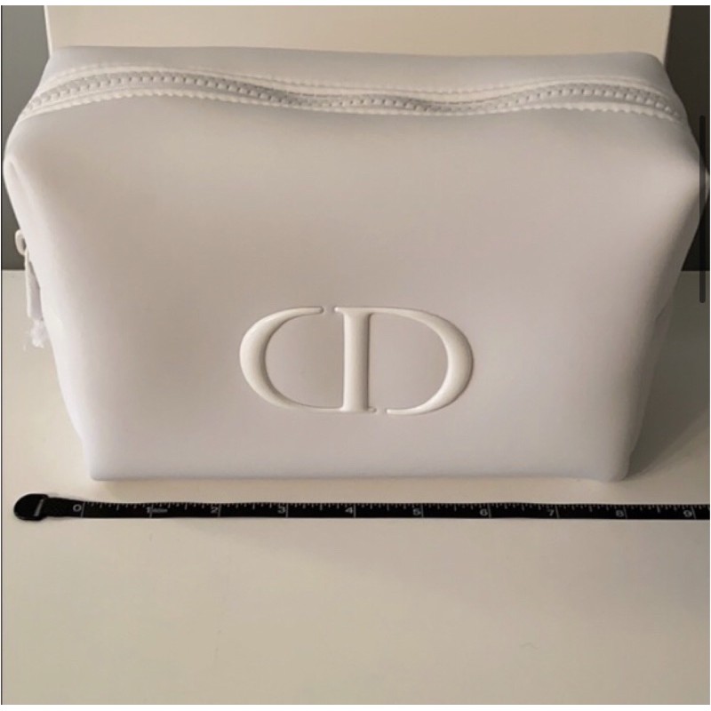 túi pouch gift hãng dior màu trắng