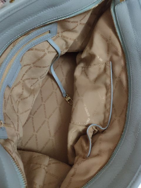 Túi si hiệu. Fom to