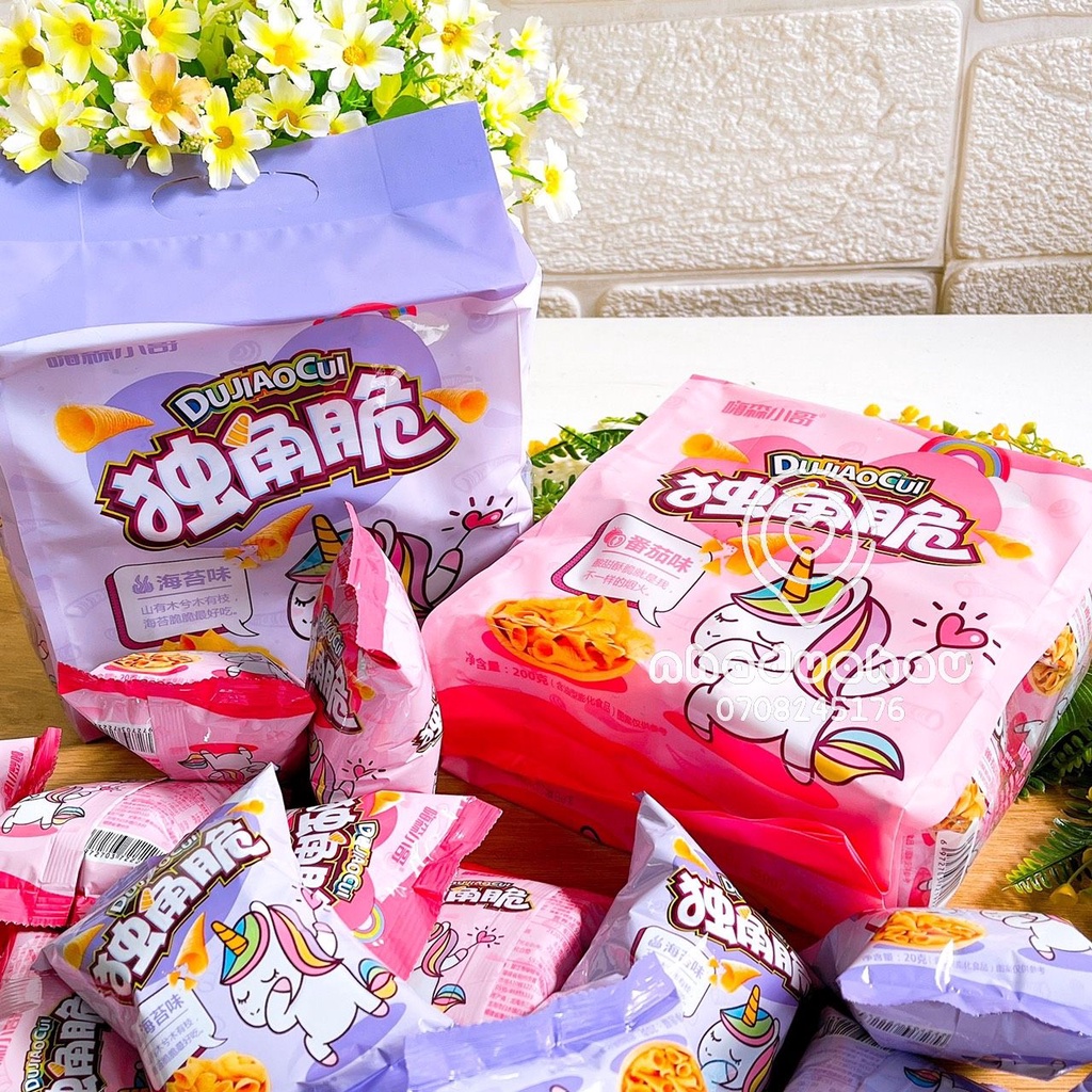Một gói snack/ bimbim xoắn ốc hình Ngựa Bảy Màu Unicorn Hongkong gói lớn 200gam gồm 10 gói nhỏ