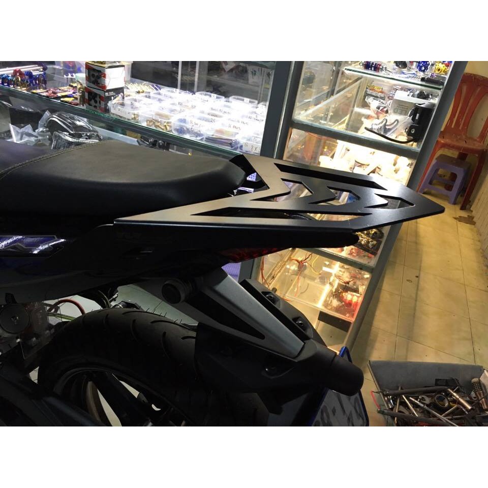 Cảng Baga givi TLR racing - EX150