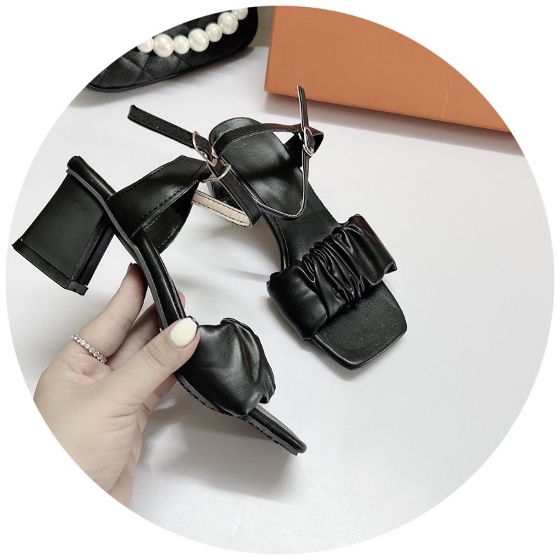 [GIÁ HUỶ DIỆT] Giày sandal cao gót quai nhún gót vuông 7p mẫu mới -Màu đen