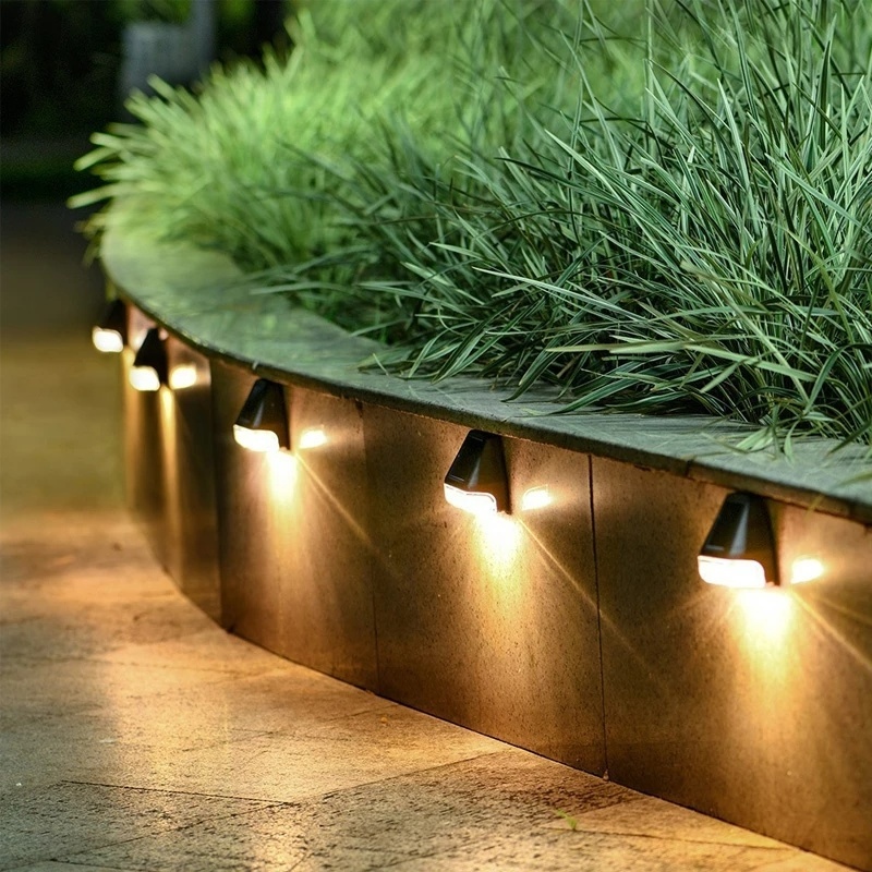 Đèn LED Năng Lượng Mặt Trời Trang Trí Lối Đi Sân Vườn Ngoài Trời Chống Thấm Nước