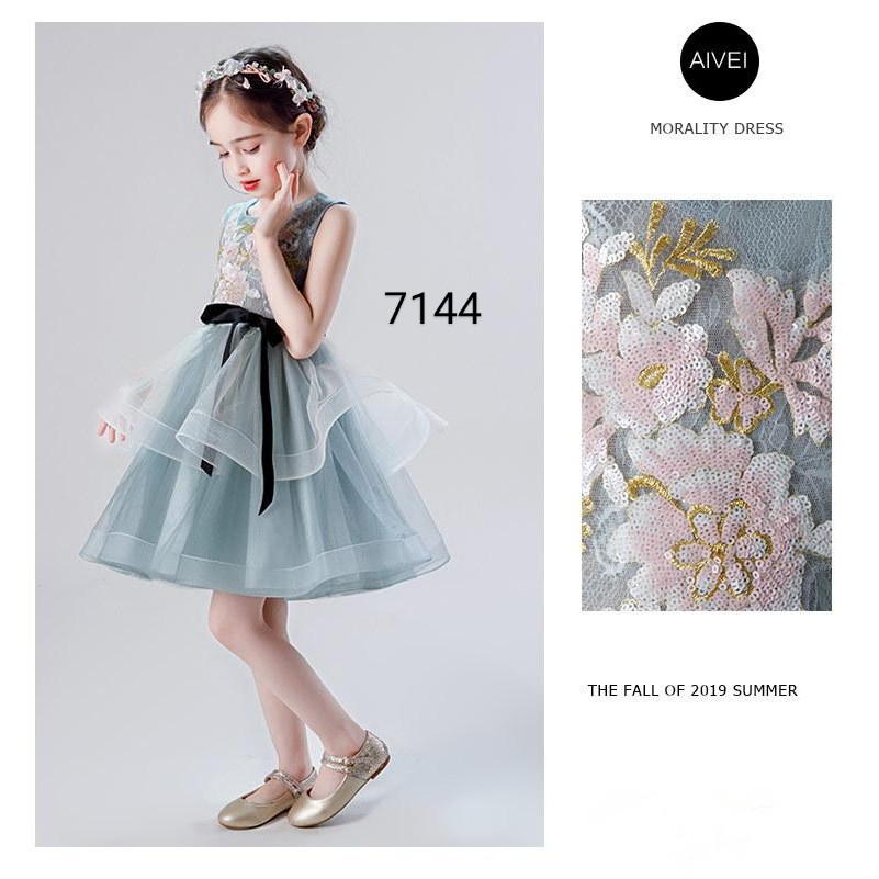 Đầm xanh hoa ren đẹp xuất sắc luôn, màu nhẹ nhàng tinh tế - Size 100-150 (CS).