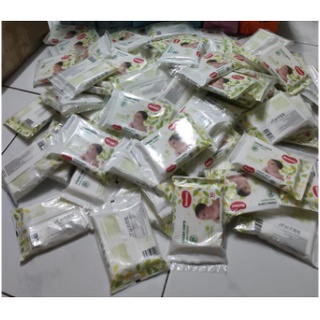 Khăn ướt Huggies không mùi 80 miếng