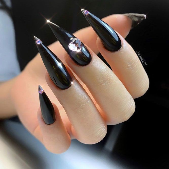 Sơn gel trắng đen đậm đặc và mướt, màu sơn móng tay quốc dân thợ nail nào cũng cần