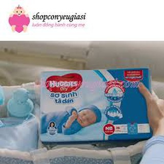 Tã dán sơ sinh Huggies 36 miếng NB36 (Cho bé dưới 5kg)