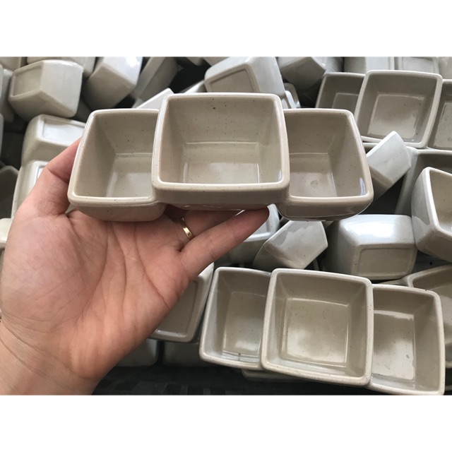 khay đựng nước chấm
