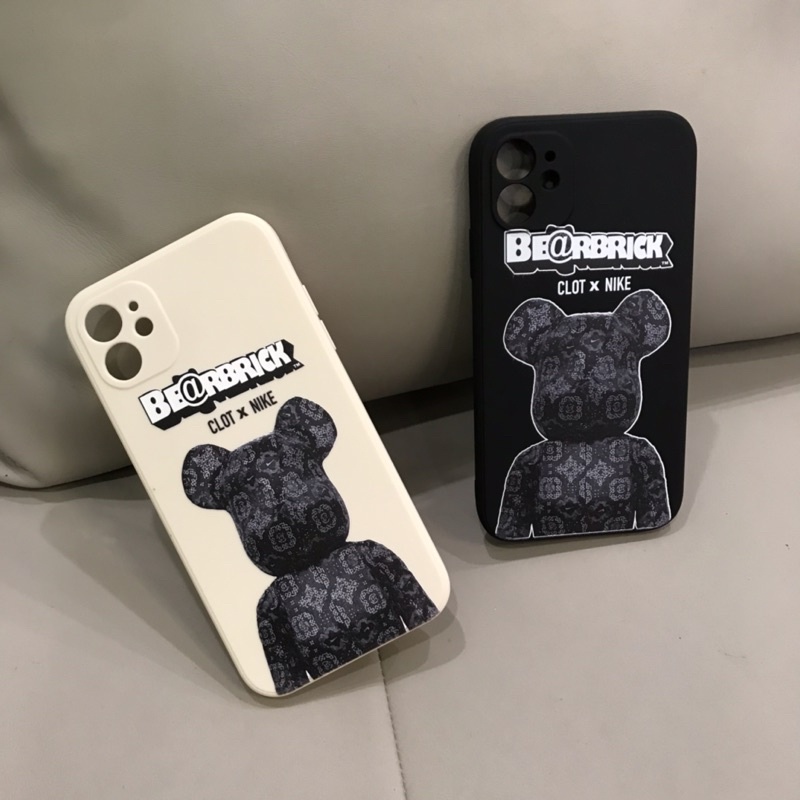 Ôp lưng điện thoại iphone 14/14pro/14plus/14promax Kaws bear brick 2 dẻo mềm vuông cạnh bảo vệ camera Akira case