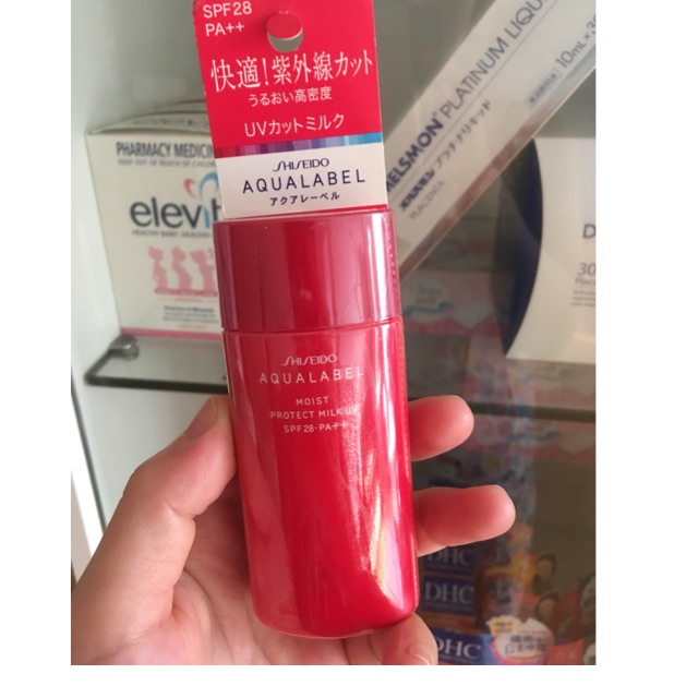 Sữa chống nắng shiseido aqualabel Moist Protect Milk UV SPF 28PA++