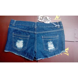 Quần Short Jean Rách Cá Tính Đổi Trả 15 Ngày