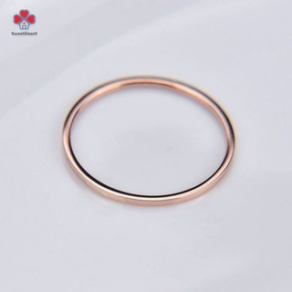 Nhẫn titan kiểu dáng đơn giản cho cặp đôi