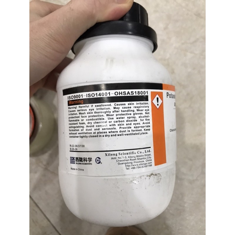 Hóa chất K2CO3 Potassium carbonate lọ 500g K2CO3 Xilong kali cacbonat CAS 584-08-7