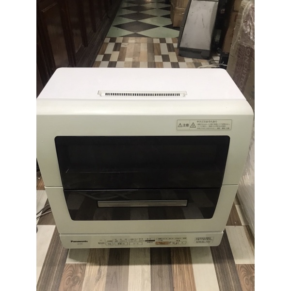 Máy rửa bát panasonic tr5 nhật bản đã qua sử dụng nhưng còn rất đẹp. điện áp 100v