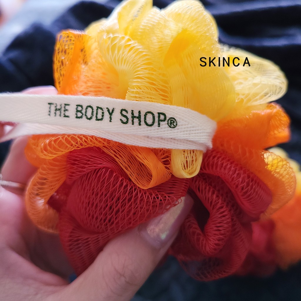 Bông tắm The Body Shop Bath Lily tẩy da chết phiên bản 2021