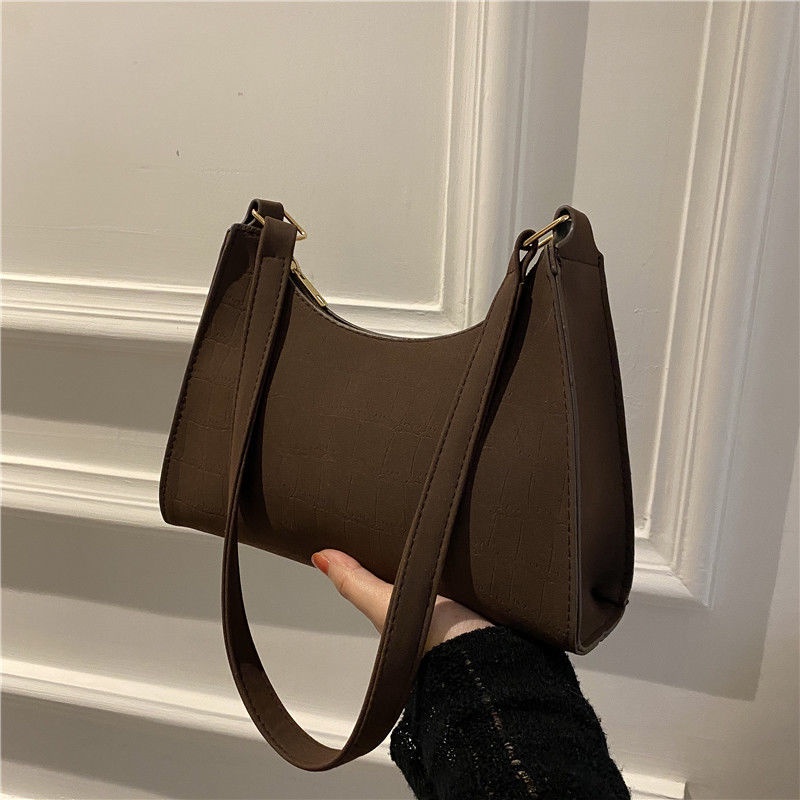 Túi đeo vai nhám phong cách retro thanh lịch dễ phối đồ thời trang xuân hè thiết kế mới 2022 cho nữ