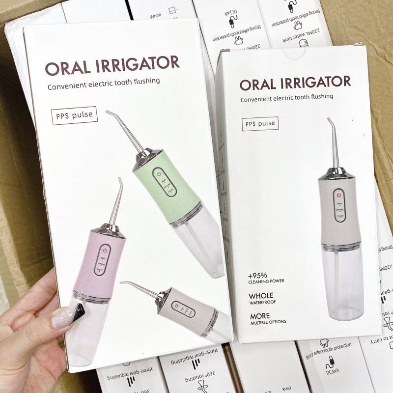 Tăm Nước Oral Irrigator 4 Đầu Phù Hợp Với Mọi Lứa Tuổi Đặc Biệt Cho Răng Niềng Răng Bọc Sứ Viêm Lợi