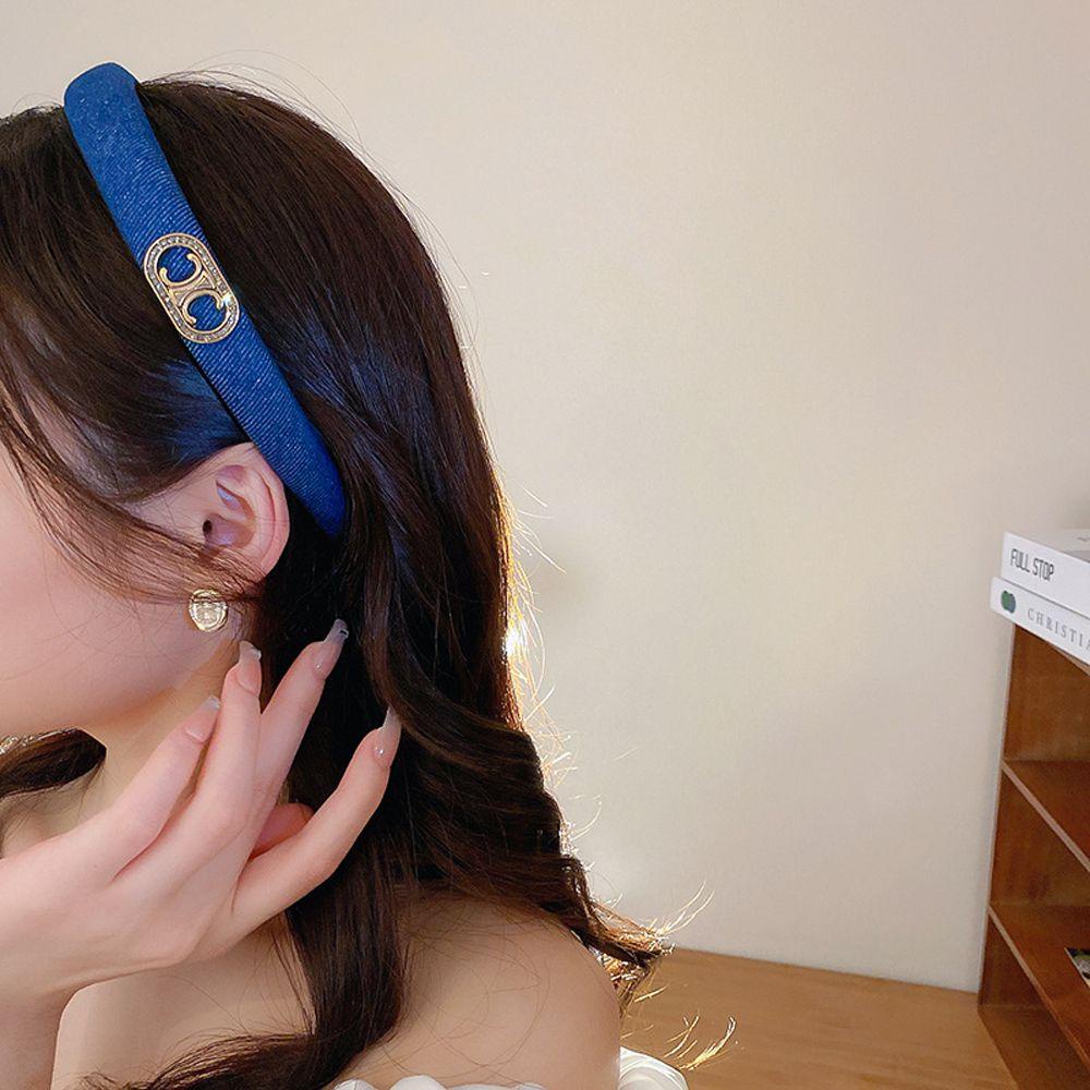 Băng Đô Cài Tóc Chống Trượt In Chữ C Thanh Lịch Cho NữBăng Đô Cài Tóc Cho Nữ