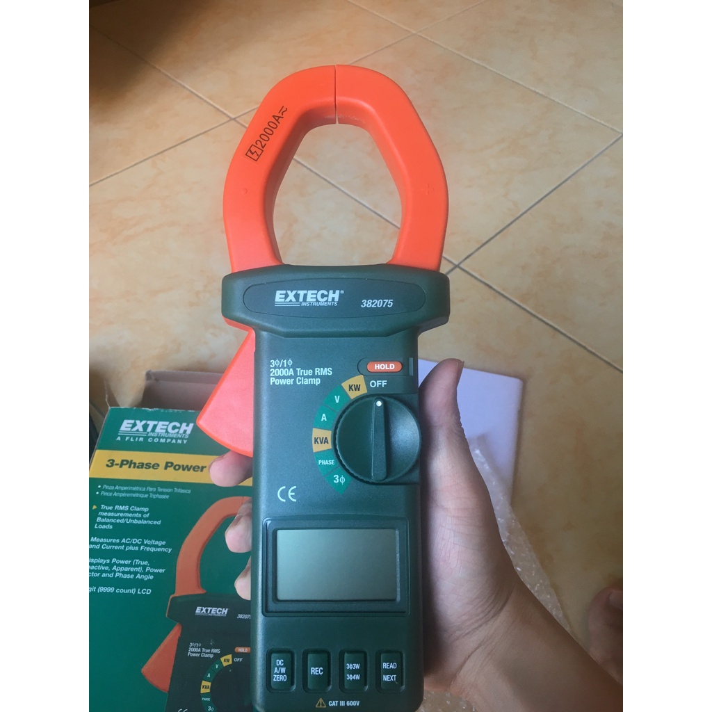 Ampe kìm EXTECH 382075 phân tích công suất