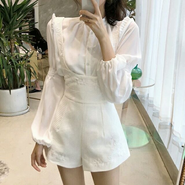 Set vintage áo nút+ quần yếm