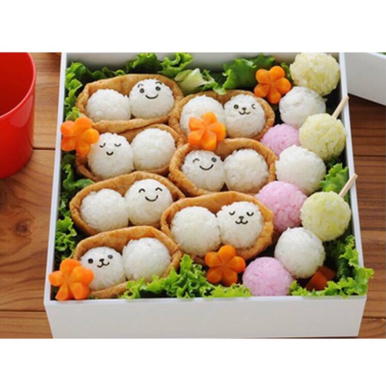 Dụng Cụ Lắc Cơm Cho Bé Yêu