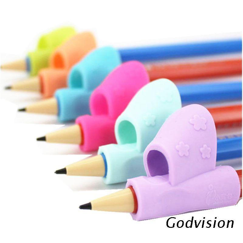 6 dụng cụ điều chỉnh tư thế cầm bút cho trẻ em