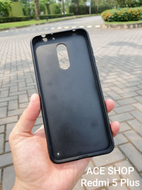 Ốp lưng Xiaomi Redmi 5 Plus vân da khắc hình Hươu nam tính rẻ đẹp