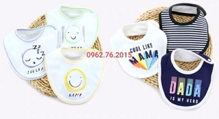 Set 3 yếm tròn Momcare cho bé