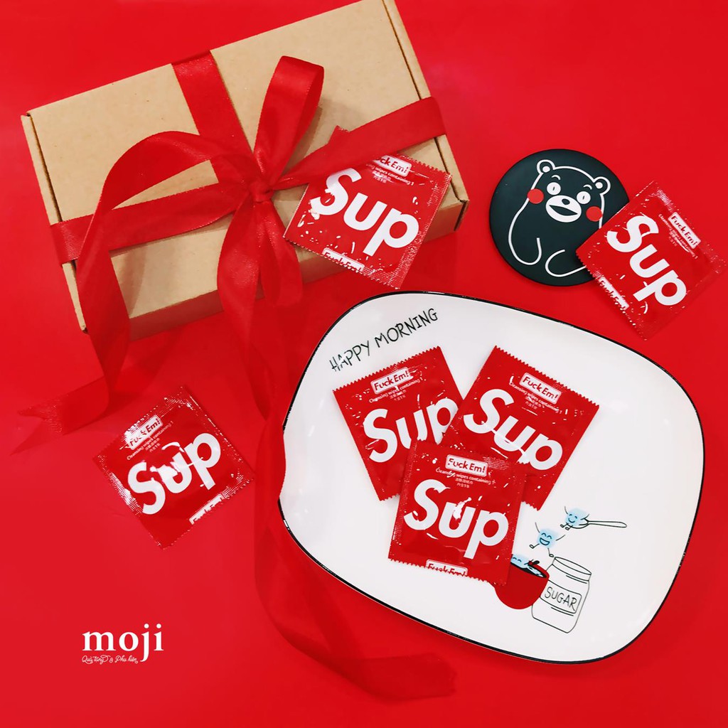 Khăn ướt Supreme 6x6 - Đỏ