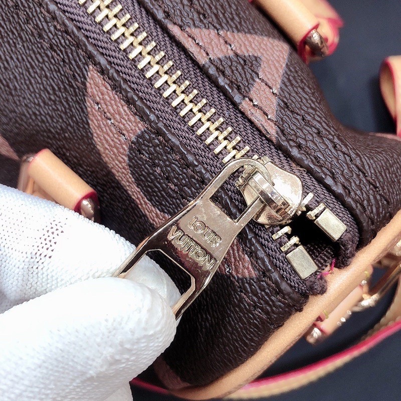 Túi trống LV hoạ tiết khắc logo hàng loại 1