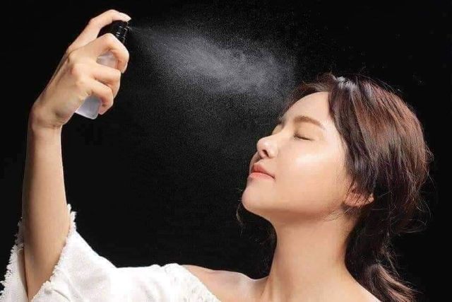 Xịt khóa trang điểm makeup Fixer Spray | WebRaoVat - webraovat.net.vn