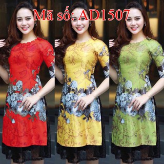 ÁO DÀI GẤM HỌA TIẾT HOA NỀN VÀNG CHÂN VÁY REN