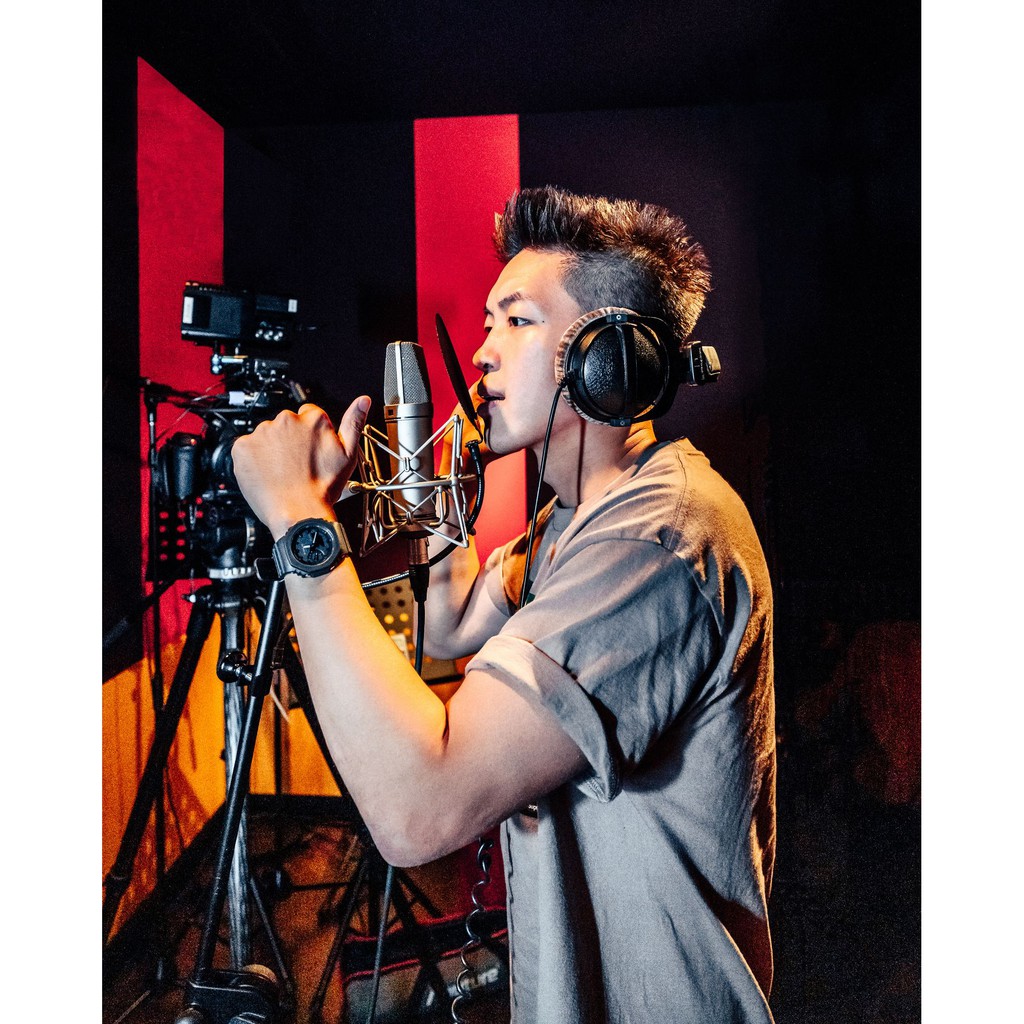 Đồng Hồ Nam Casio G Shock GA-2100-1A1DF Dây Nhựa Màu Đen - Cấu Trúc Lõi Carbon - Chống Nước 200m