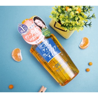 Kosé Softymo Deep Cleansing Oil – Tẩy trang dạng dầu của thương hiệu mỹ phẩm nội địa Nhật Bản Kose