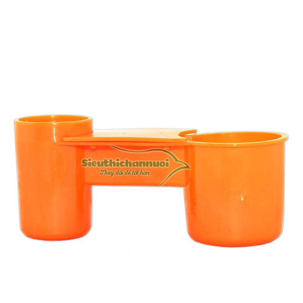 Máng uống nút chai cho bồ câu