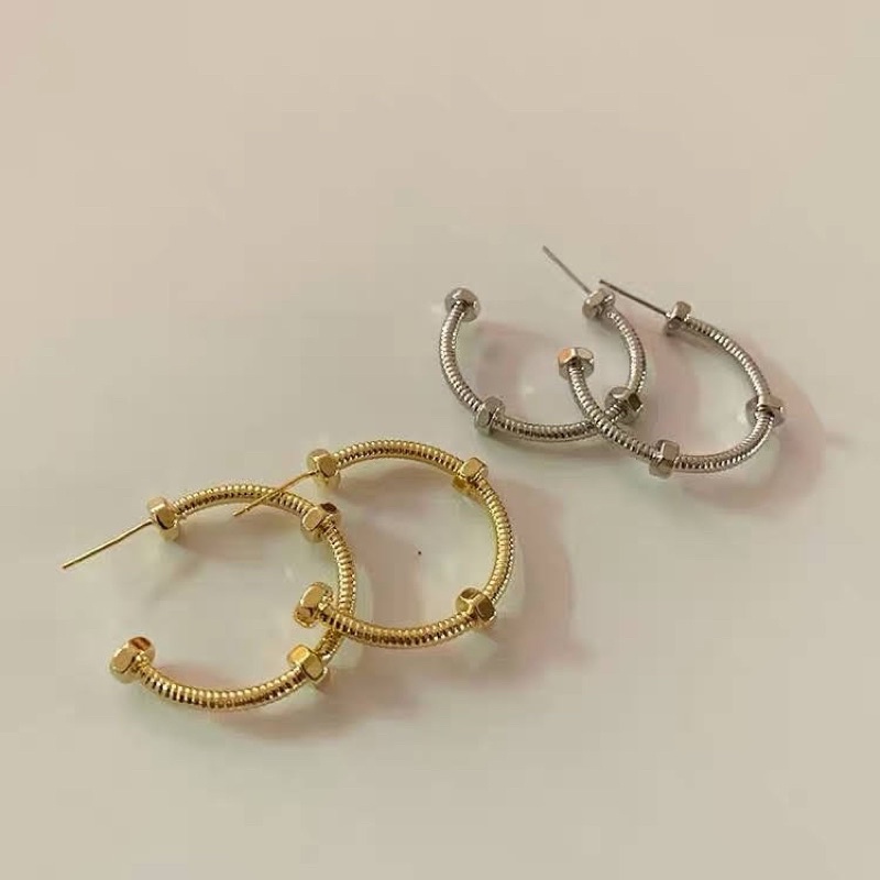 bông tai khoen tròn nhỏ, khuyên tai cá tính phong cách hàn quốc