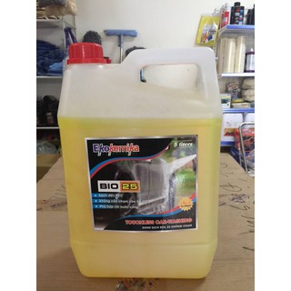 Dung dịch rửa  xe đậm đặc không chạm BIO 25 - 5 lít màu vàng chanh