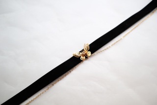 Choker bướm siêu xinh