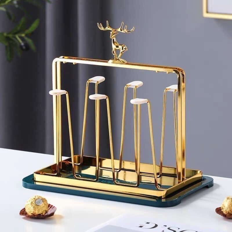Giá úp ly, giá úp cốc đầu hươu mạ vàng. Tặng kèm khay hứng xanh. Bảo hành 12 tháng