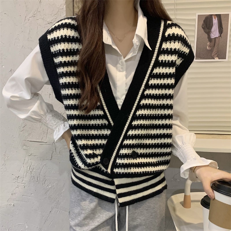 Áo len không tay thiết kế mới thời trang theo phong cách retro | BigBuy360 - bigbuy360.vn