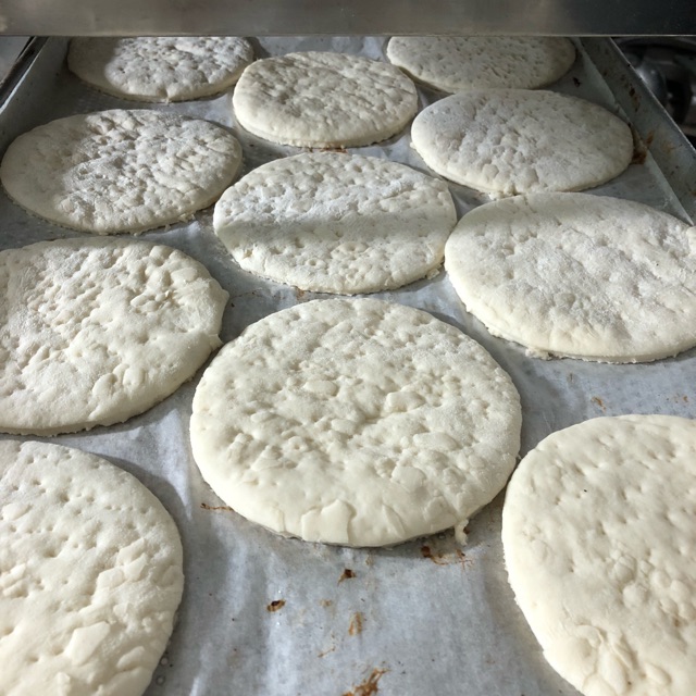 Đế Pizza Tươi giá rẻ từ 6k( có tặng kèm lá thơm)