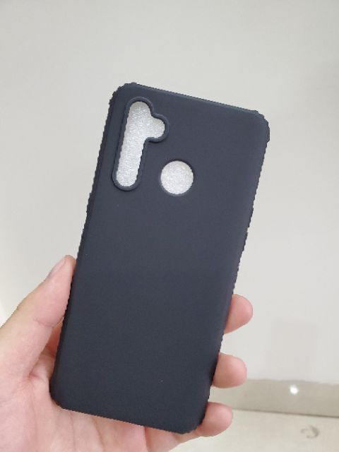 Ốp lưng Oppo Realme 5 / 5i / 5S FREESHIP Từ 50k dẻo màu bảo vệ 4 góc ( Đen )