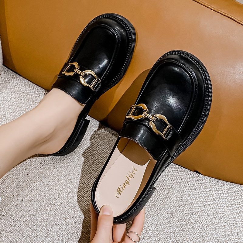 Dép Bít Mũi Đế Bằng Thiết Kế Mới Thời Trang Mùa Hè Dành Cho Nữ Size 35-42
