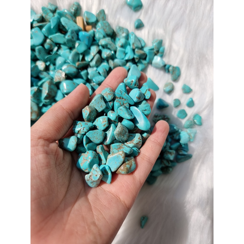 Đá vụn tự nhiên thanh tẩy Howlite xanh (Blue Howlite) dùng trong Tarot, Reiki, Phong thủy