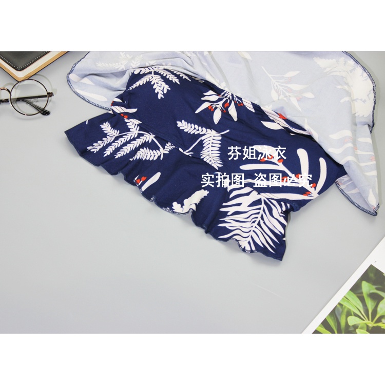 Bộ đồ bơi 3 mảnh kèm áo choàng_phong cách Hàn