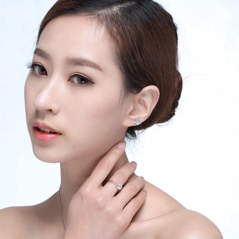 Khảm Đá Zircon Bạc Cổ Điển Siêu Flash Bông Tuyết Nữ Chống Dị Ứng Thời Trang